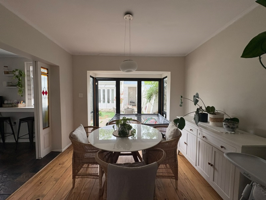 2 Bedroom Property for Sale in Harfield Village Western Cape